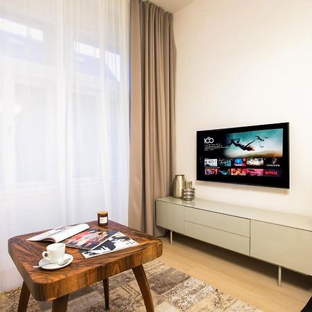 Apartma Andrea 1907 كارلوفي فاري المظهر الخارجي الصورة