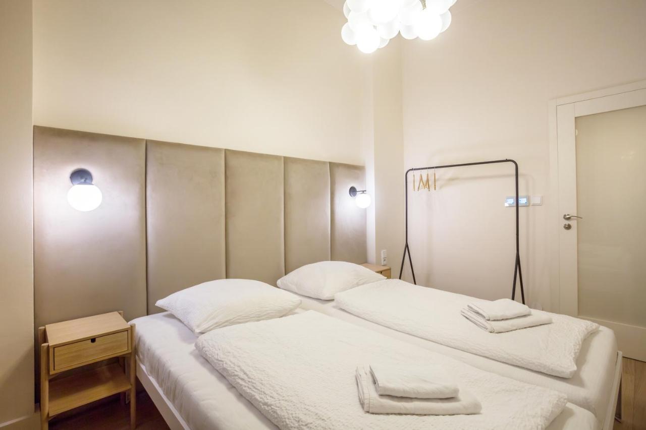 Apartma Andrea 1907 كارلوفي فاري المظهر الخارجي الصورة