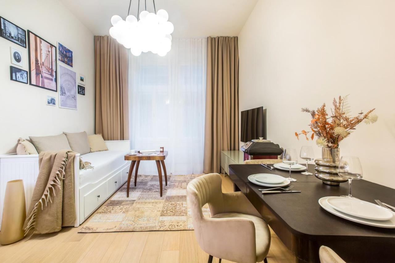 Apartma Andrea 1907 كارلوفي فاري المظهر الخارجي الصورة