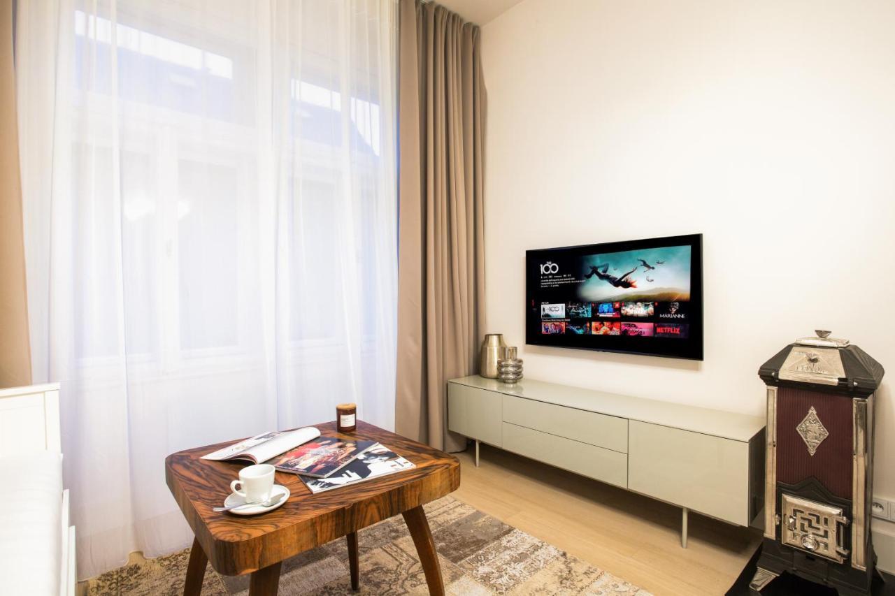 Apartma Andrea 1907 كارلوفي فاري المظهر الخارجي الصورة